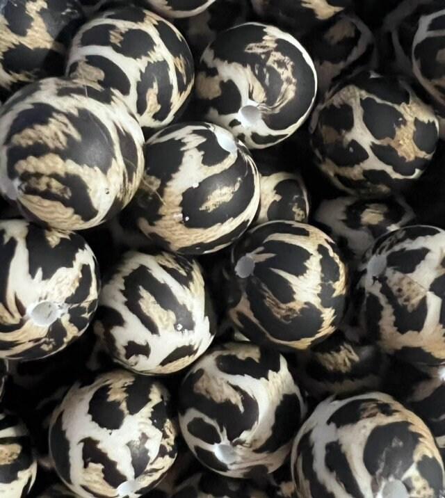 15mm Creme leopard beads